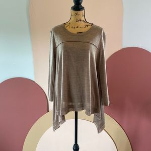 Wonderland by Orange Asymmetrical tunic style sweater